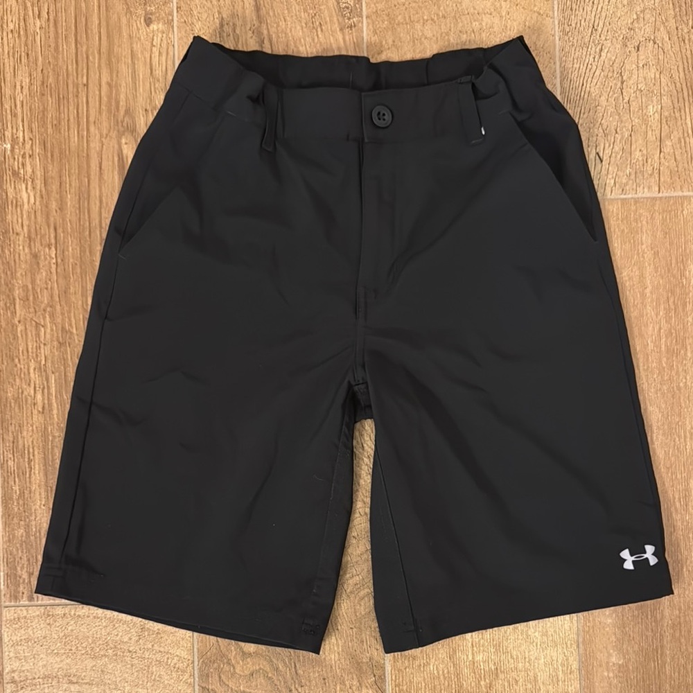 Under Armour Men's Black Shorts